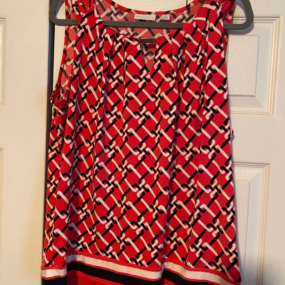 New York and Company Top with Silver bar accent